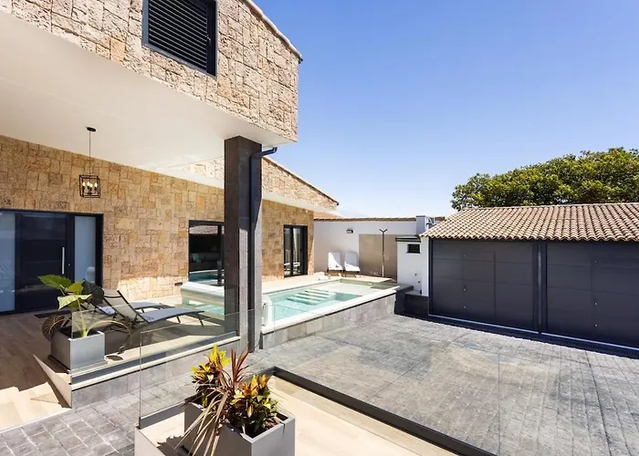 Villa Celestina Lujo Y Piscina Climatizada En Plena Naturaleza